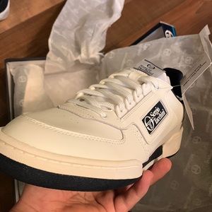 The New Young Line Sneaker is an authentic reissue of
the iconic mid-80s.